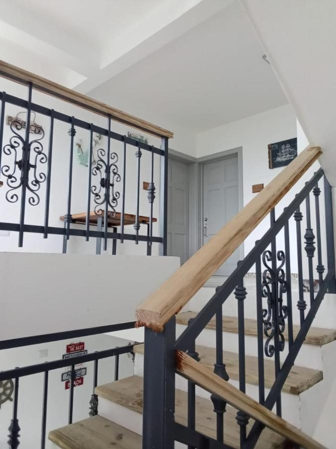 Hostal Marina Samana Bagian luar foto